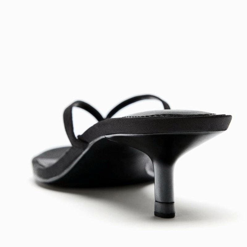 Luxe satijnen slippers met hog - Crossfit Lady recensie en prijs